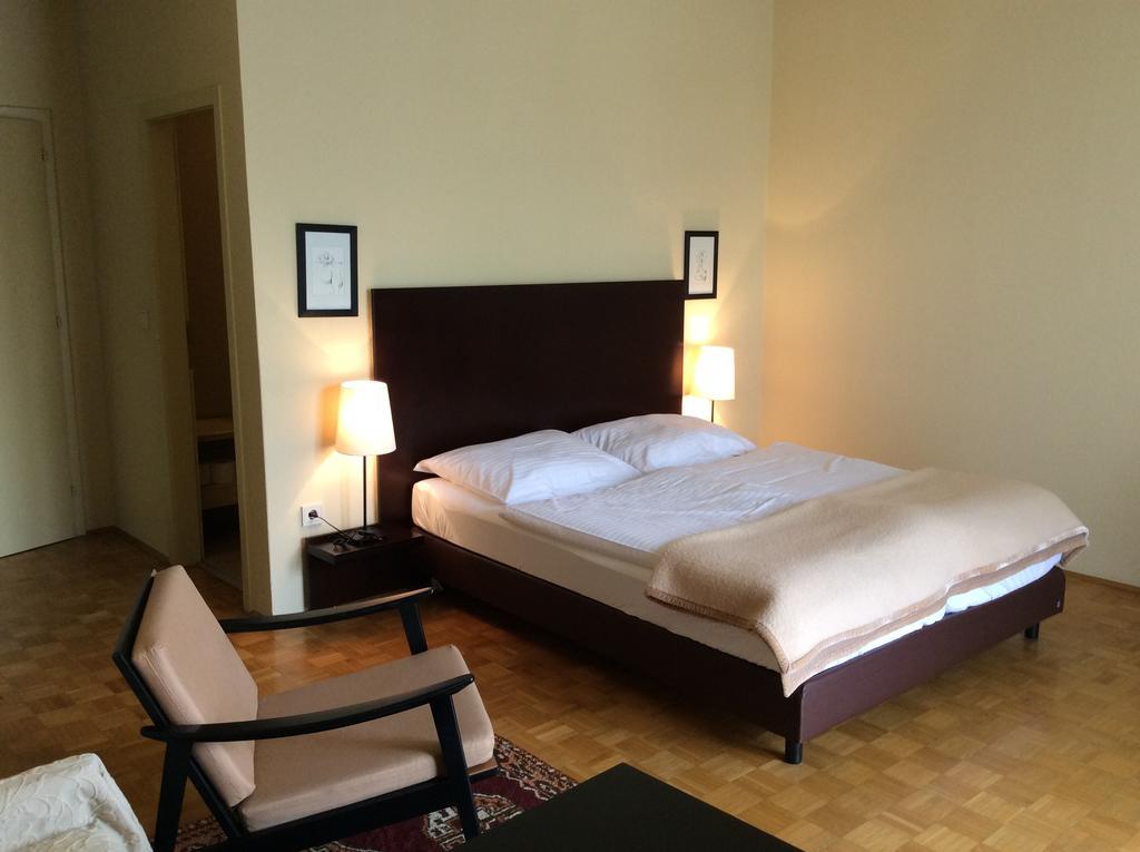 Hotel Garni - Appartements Fuksas Bad Gleichenberg Buitenkant foto